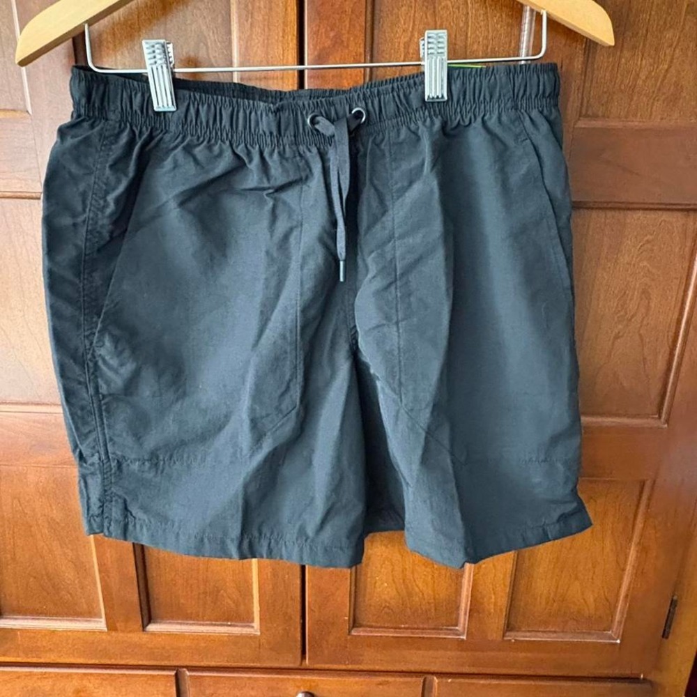 Black DSG Rec shorts Small‎